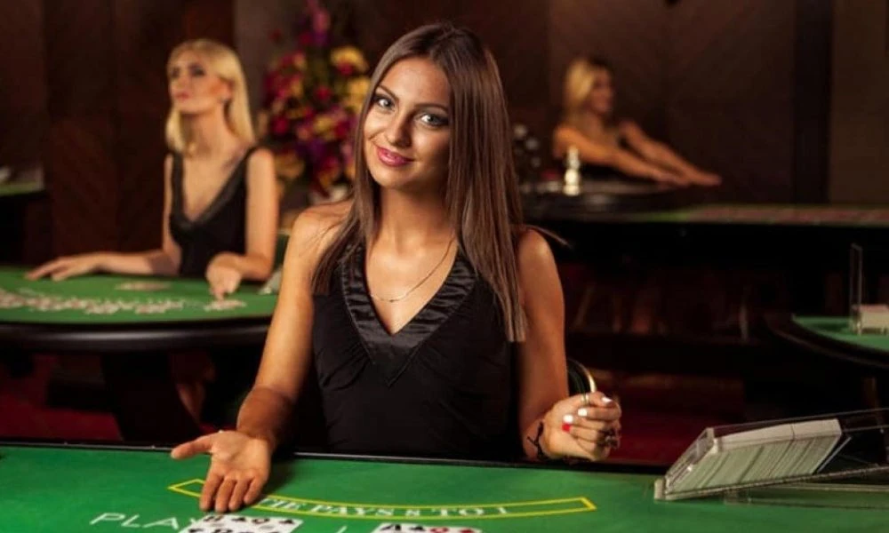 The Fundamentals of Online Slot Variance and Return to Player Rates